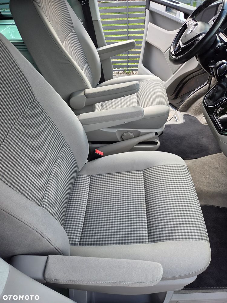 Volkswagen California - 24