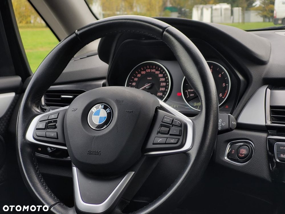BMW Seria 2 220d Active Tourer Advantage - 36
