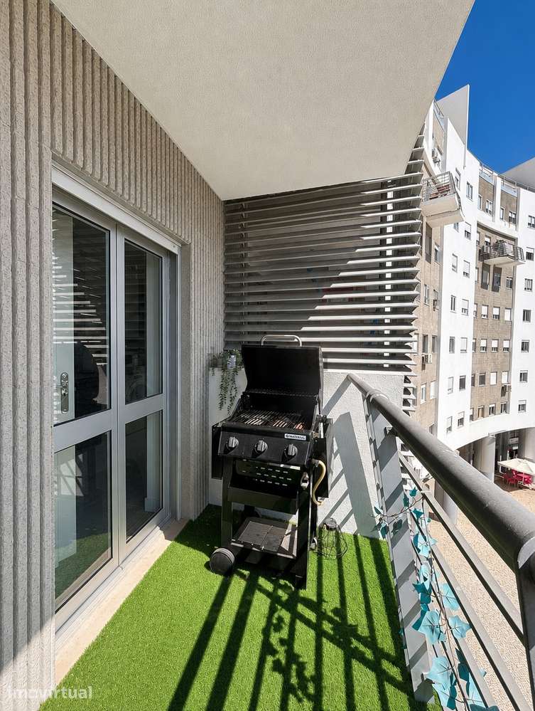 T2 mobilado com garagem, junto ao Parque da Bela Vista - Grande imagem: 4/12