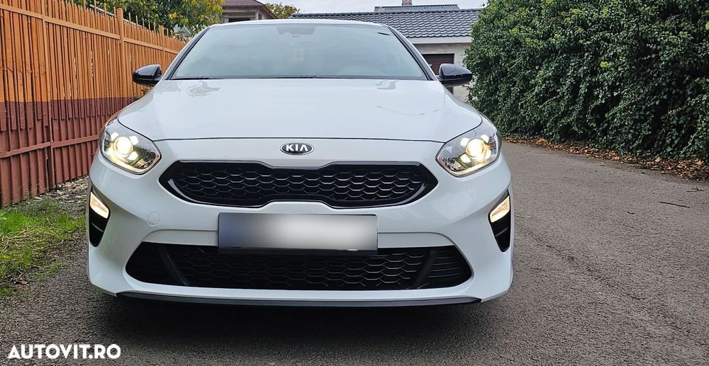 Kia Ceed - 5