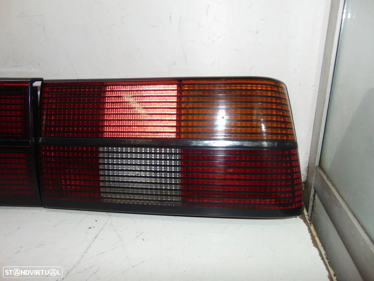 Opel Ascona farolins/Placa central - 5
