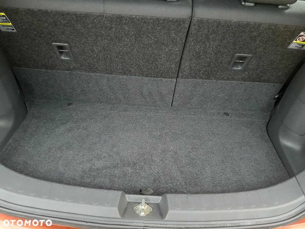 Suzuki Splash 1.0 Comfort - 18