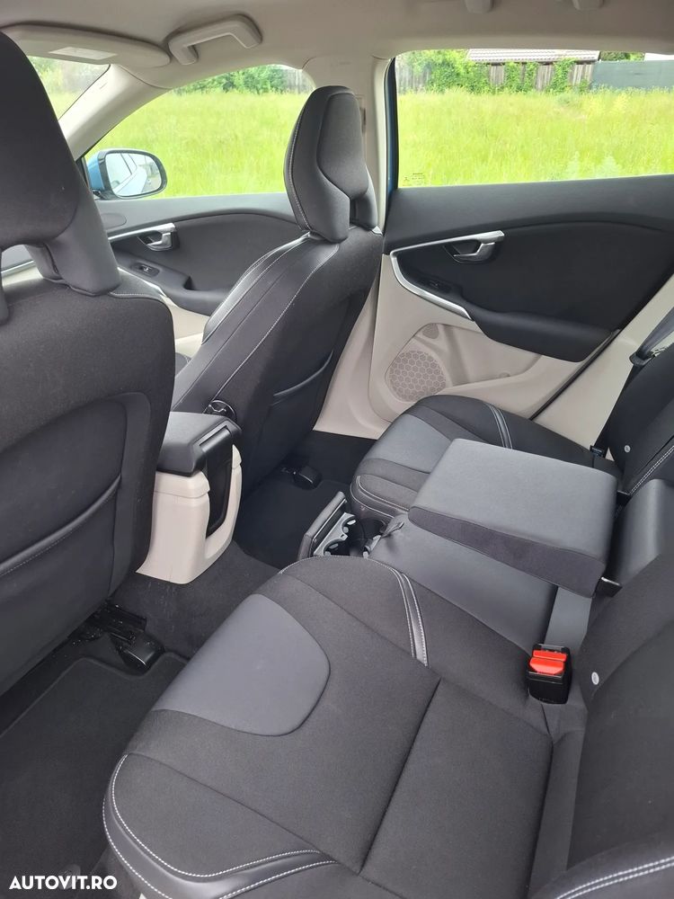 Volvo V40 D2 ECO Summum - 7