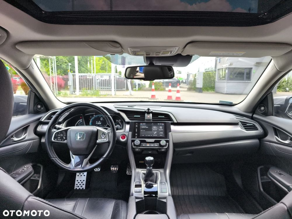 Honda Civic 1.5 T Executive - 29