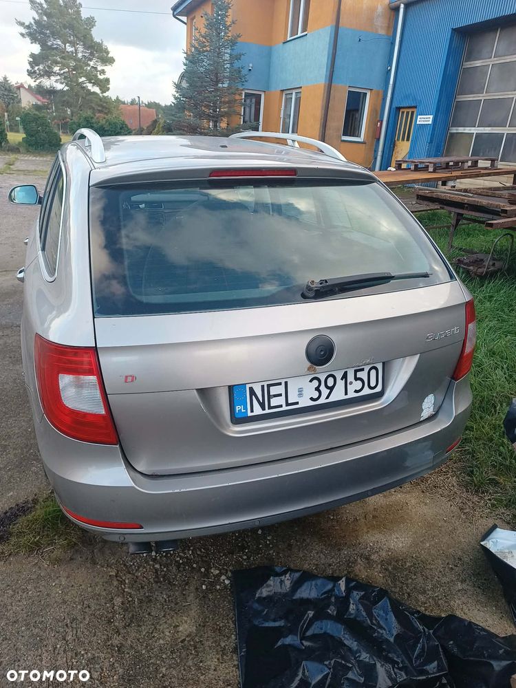 Skoda Superb 2.0 TDI Ambition - 7