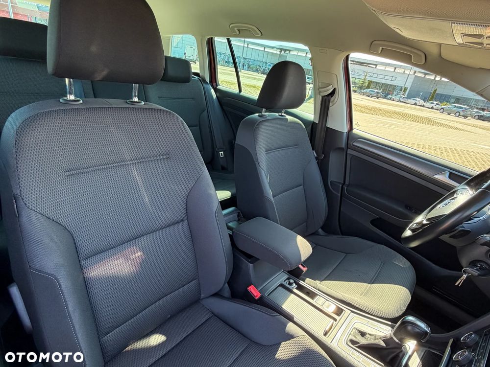 Volkswagen Golf - 13