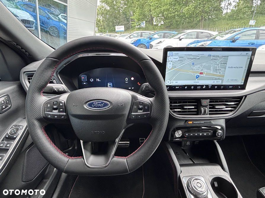 Ford Kuga - 10