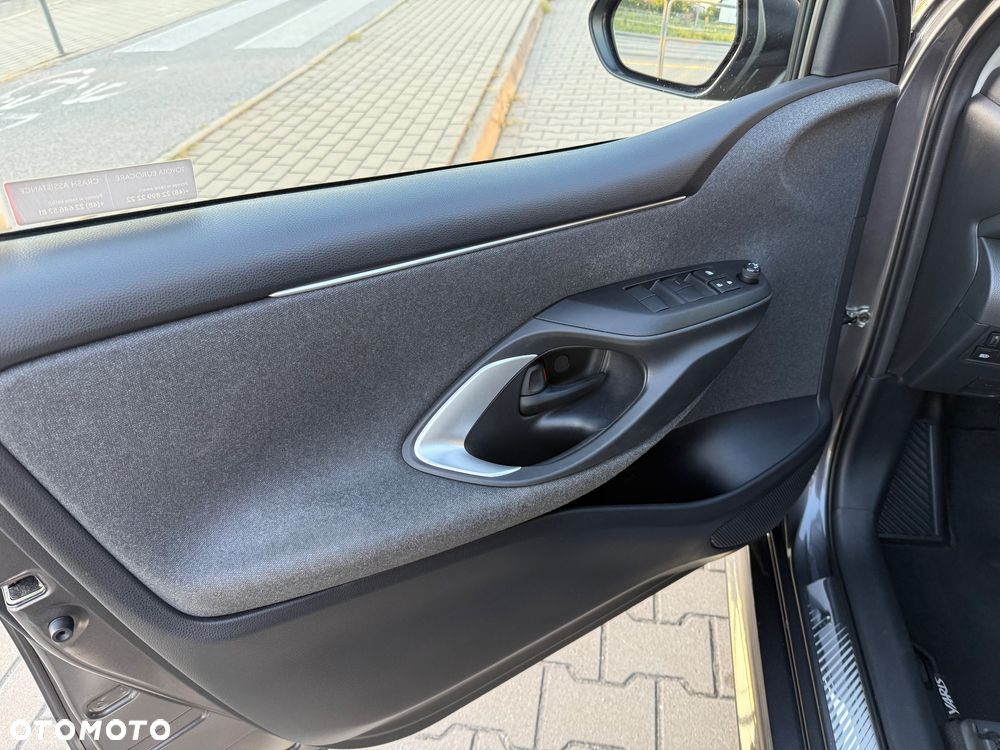 Toyota Yaris 1.5 Comfort - 16