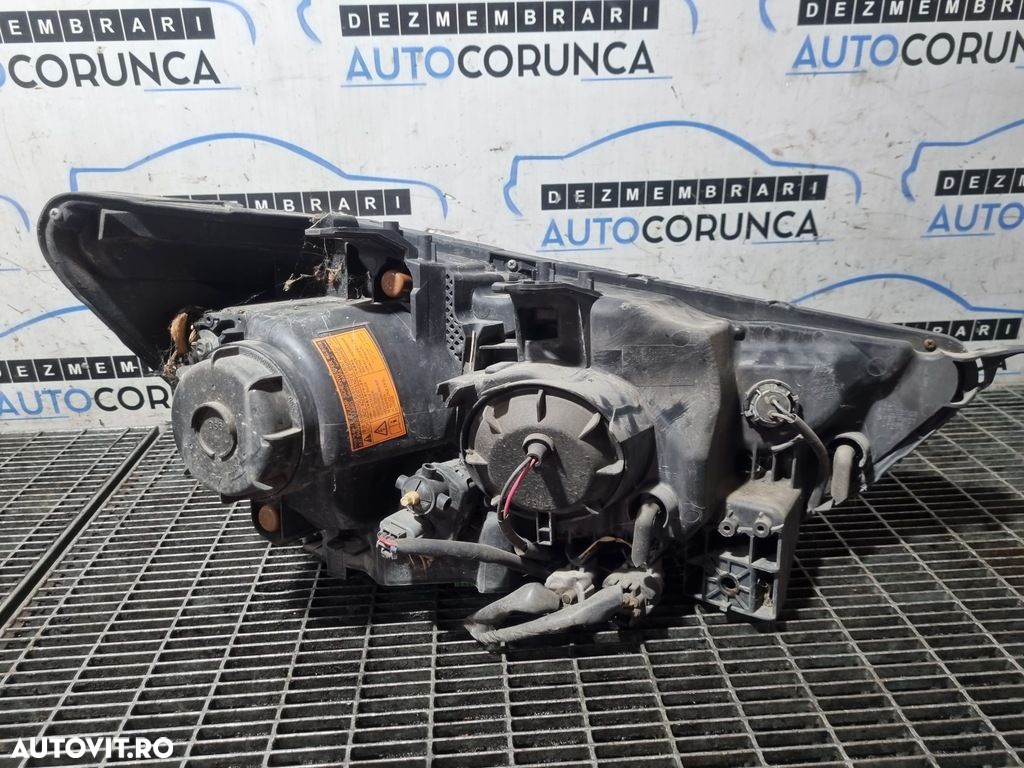 Far Stanga Mitsubishi ASX Facelift 2012 2012 - 2016 SUV 4 Usi (1269) Xenon - 2