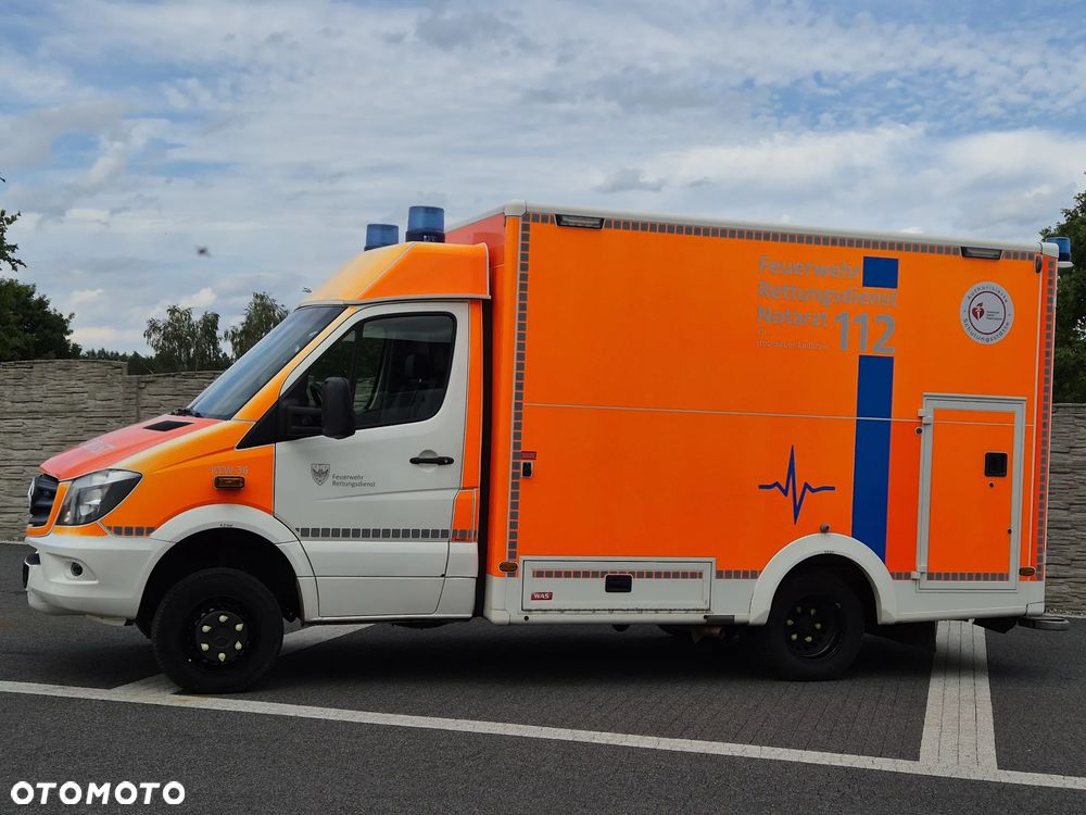 Mercedes-Benz Sprinter 4x4  519 Ambulans - 4