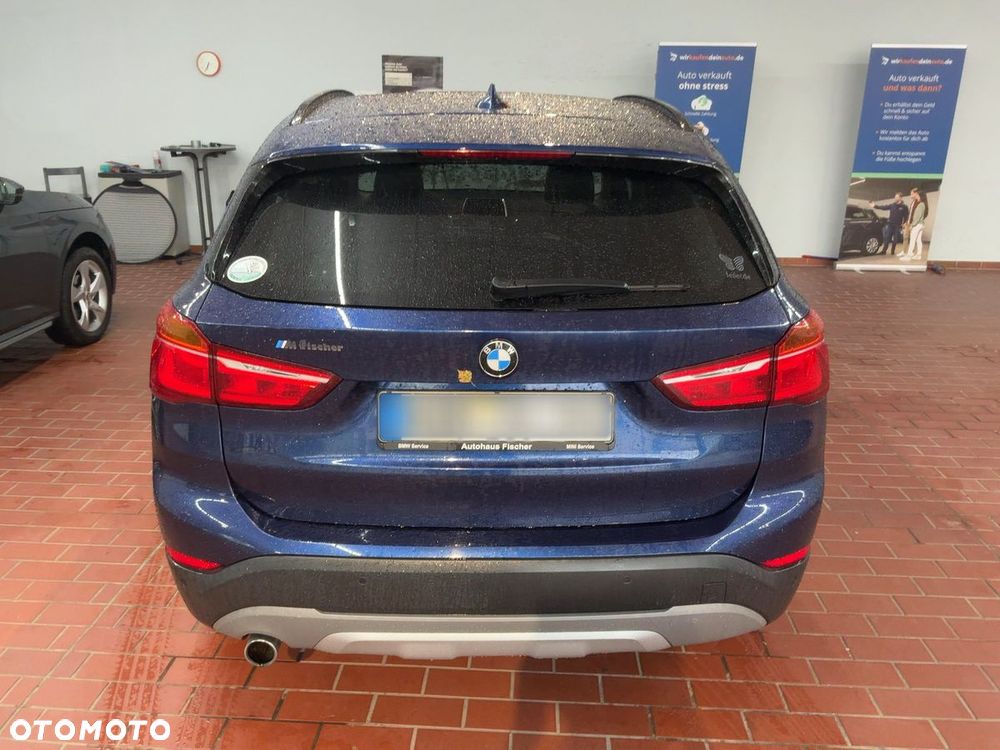 BMW X1 xDrive18d xLine - 3
