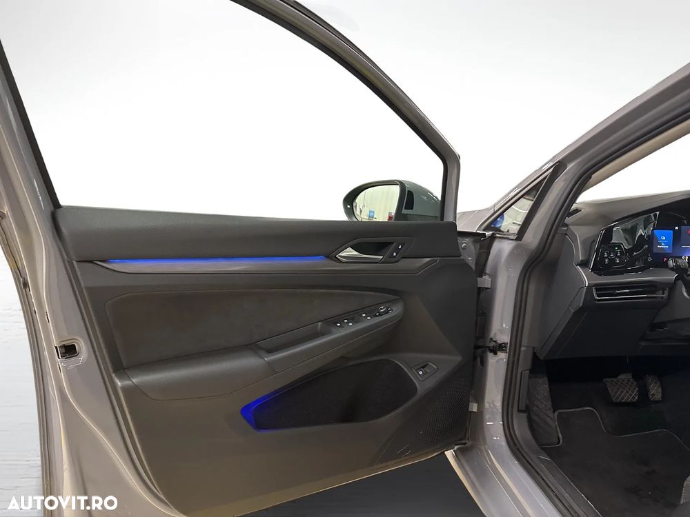 Volkswagen Golf 1.4 eHybrid OPF DSG Style - 12
