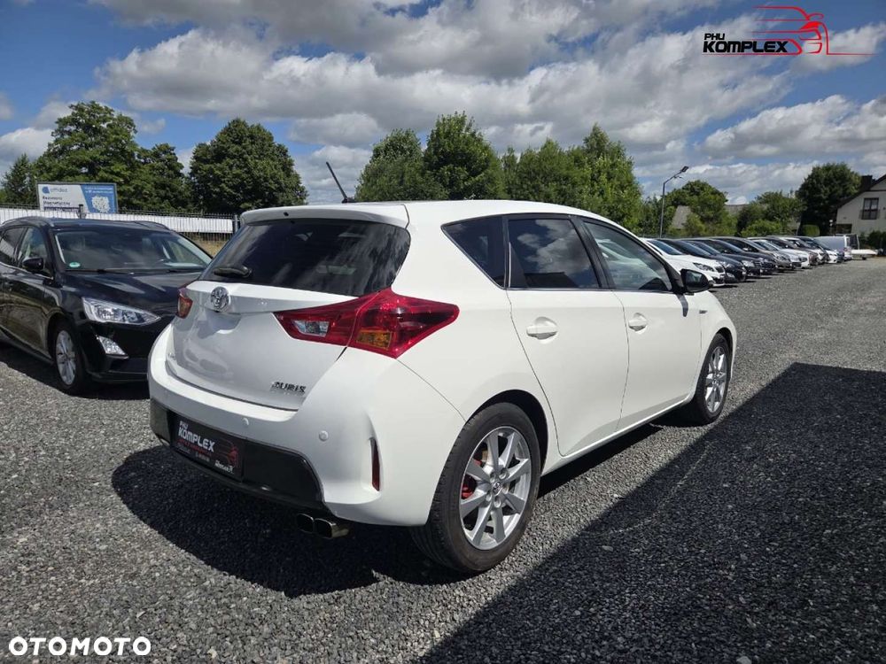 Toyota Auris - 5