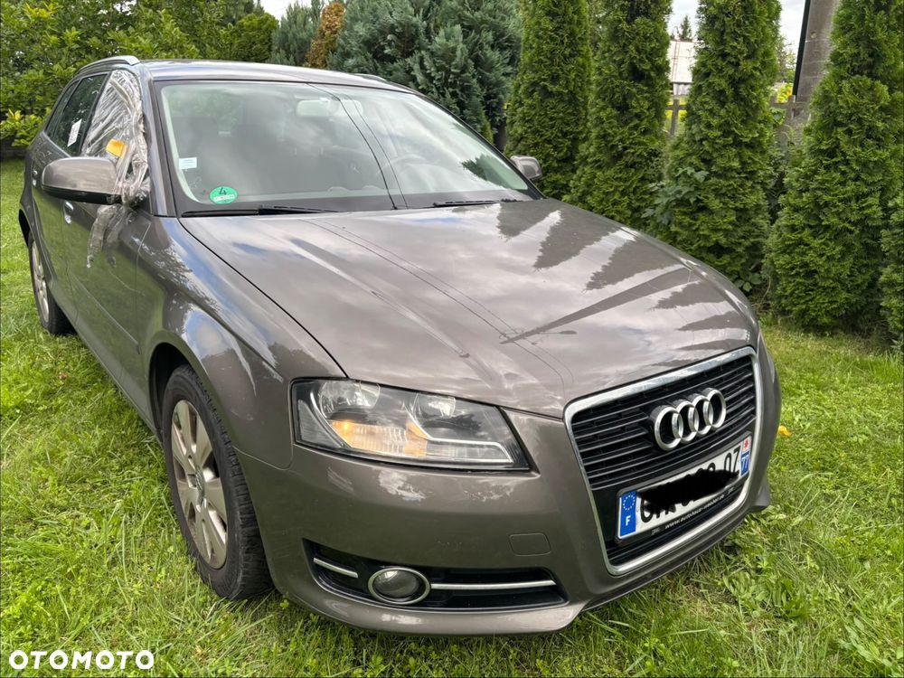 Audi A3 Sportback - 2