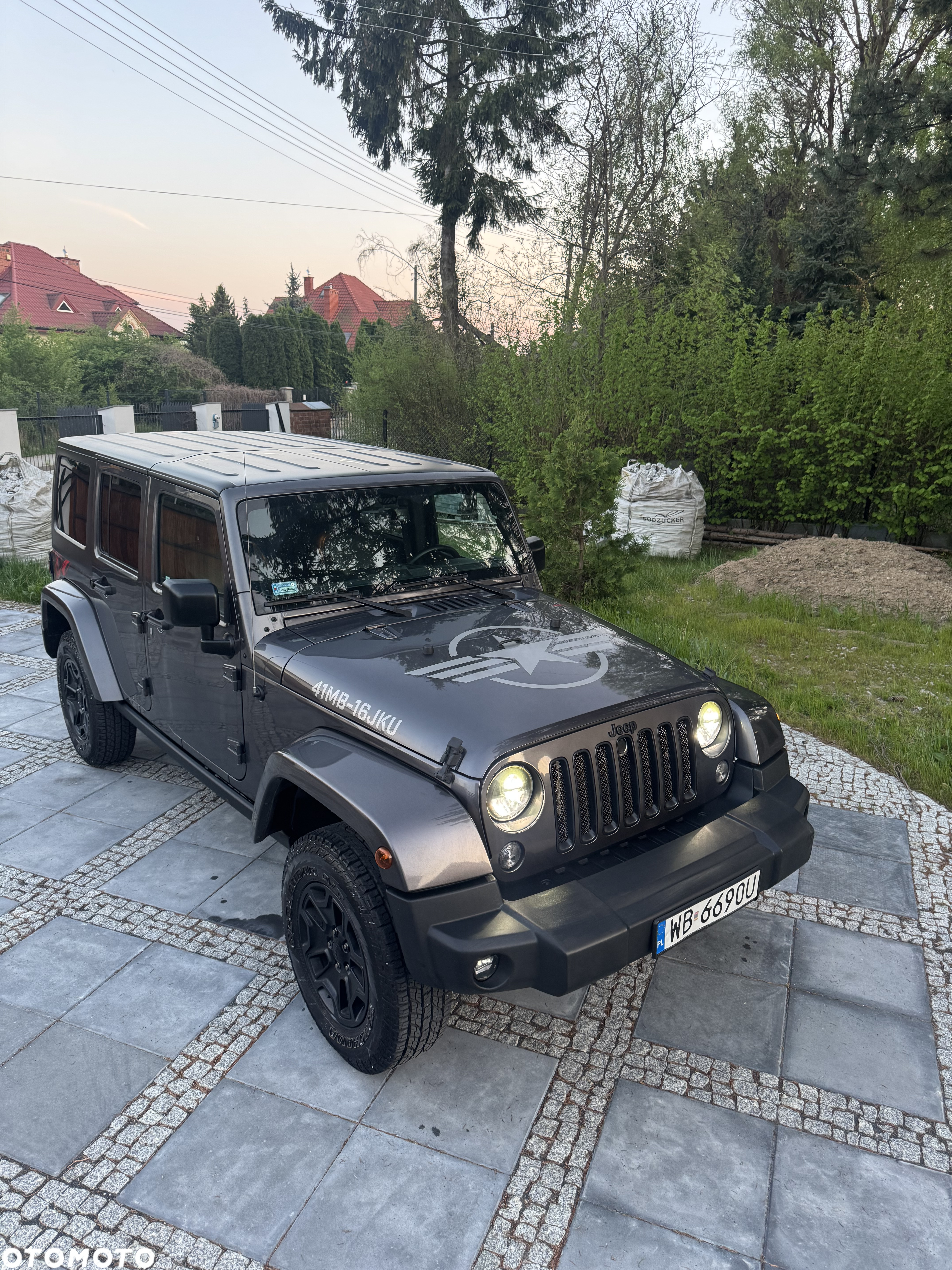 Jeep Wrangler 3.6 Unlim Sahara - 12