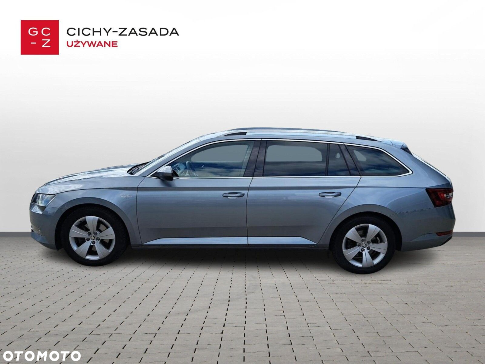 Skoda Superb 2.0 TDI L&K DSG - 2