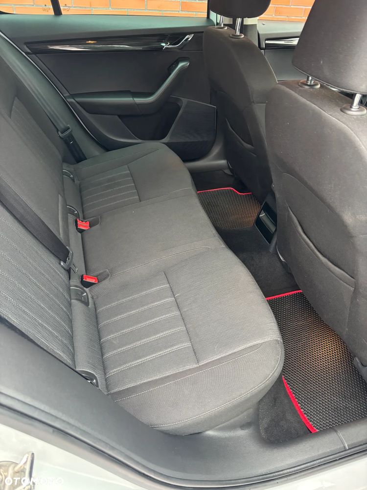 Skoda Octavia 1.5 TSI ACT Style - 31