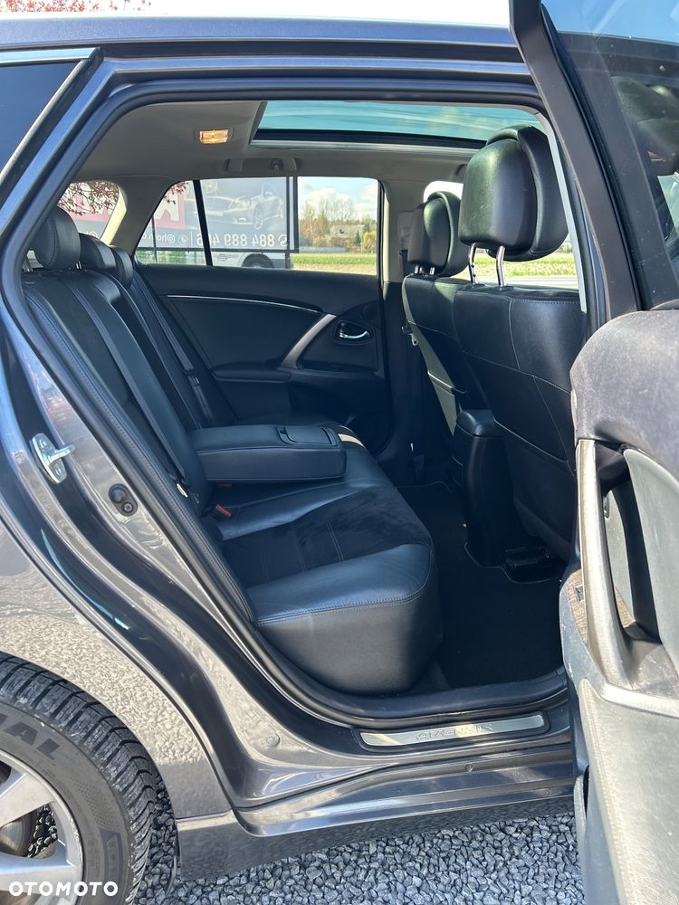 Toyota Avensis 2.2 D-4D Prestige Premium - 37