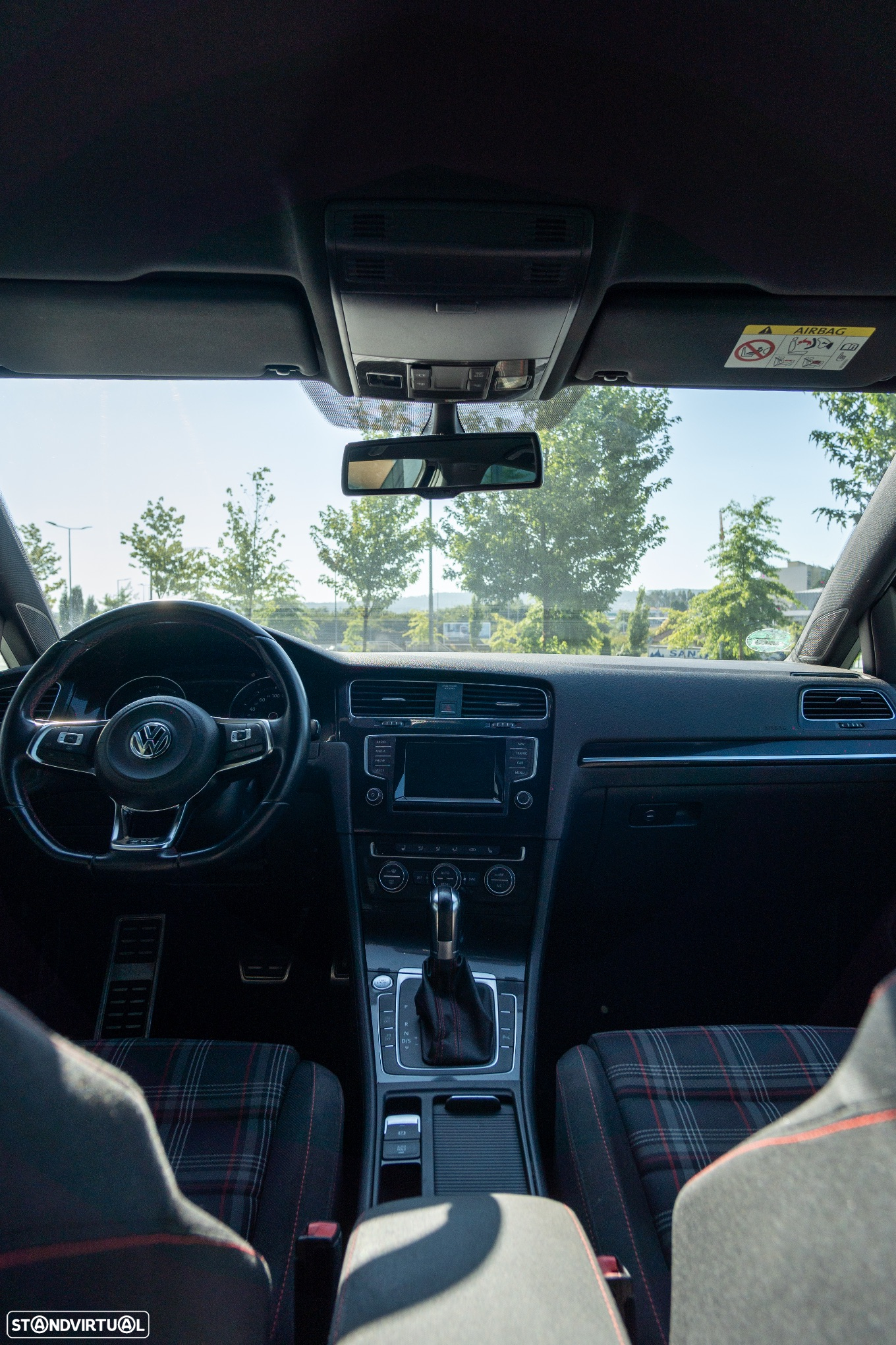 VW Golf 2.0 TSi GTi DSG - 9