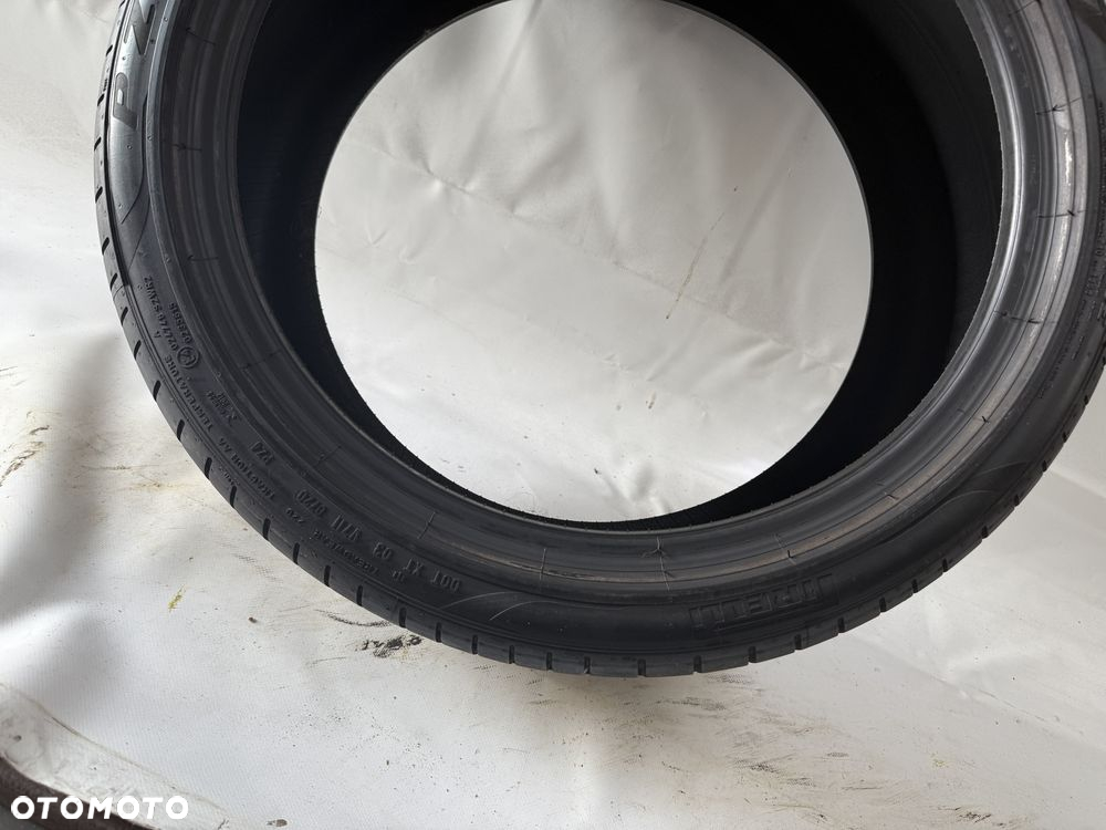 255/35/19 Pirelli P ZERO AO 96Y - 4