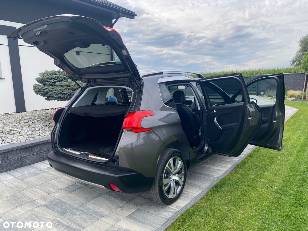 Peugeot 2008 1.2 Pure Tech GPF Crossway S&S - 27
