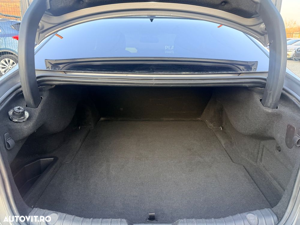 Jaguar XF E-Performance Aut. R-Sport - 17