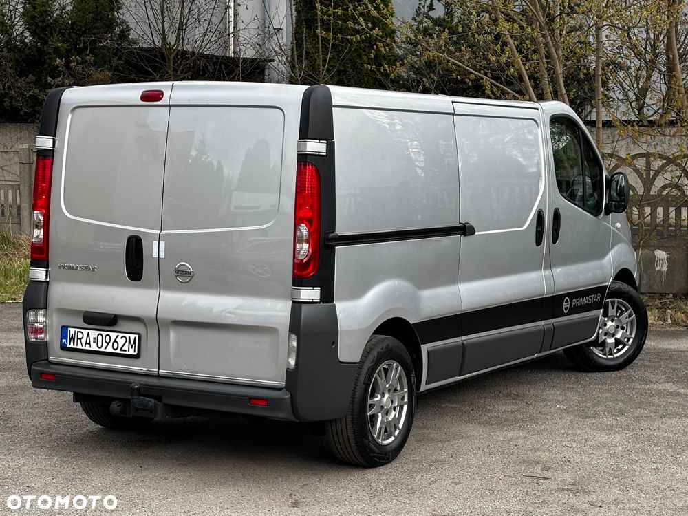 Renault Trafic - 16