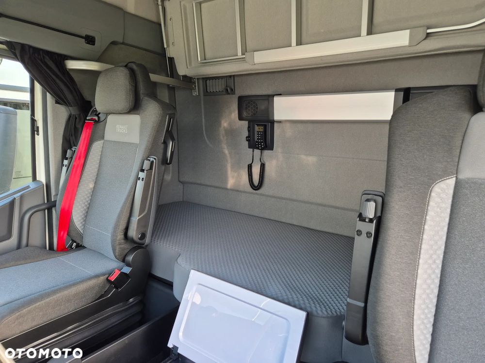 Renault Gama T - 7