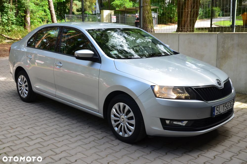 Skoda RAPID 1.6 TDI DPF Ambition - 4