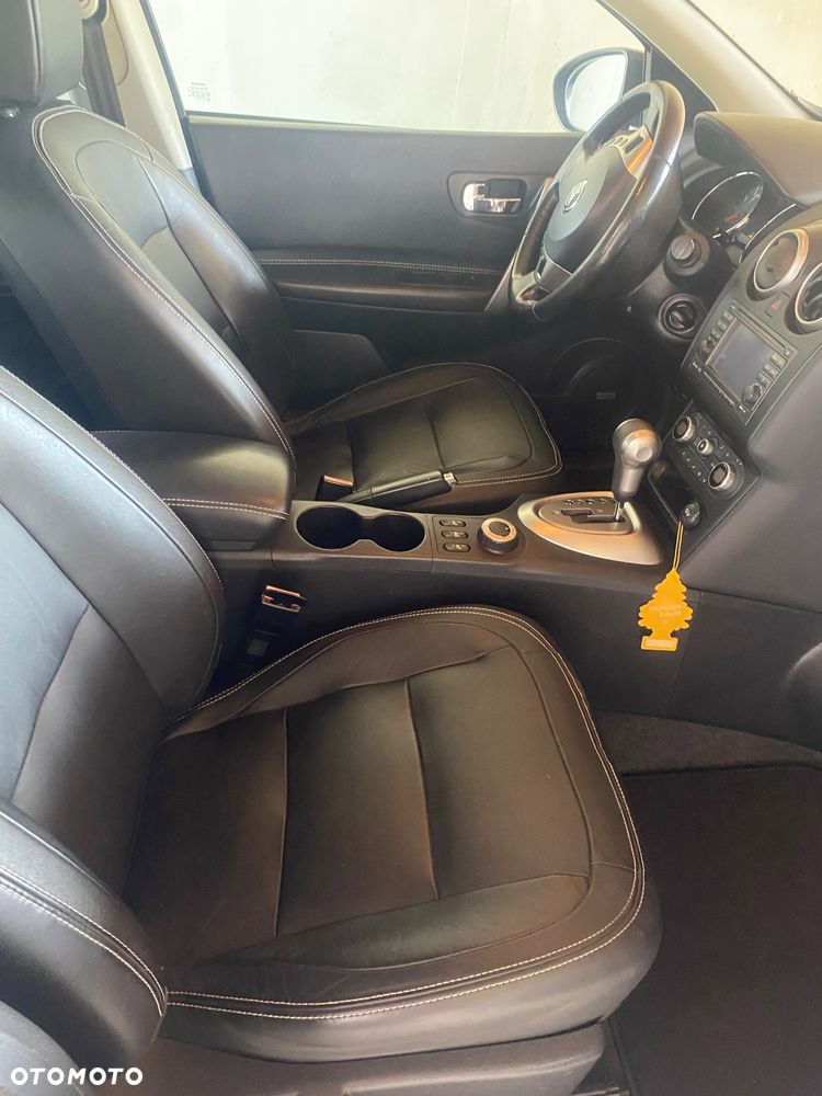 Nissan Qashqai 2.0 4x4 Tekna CVT - 19