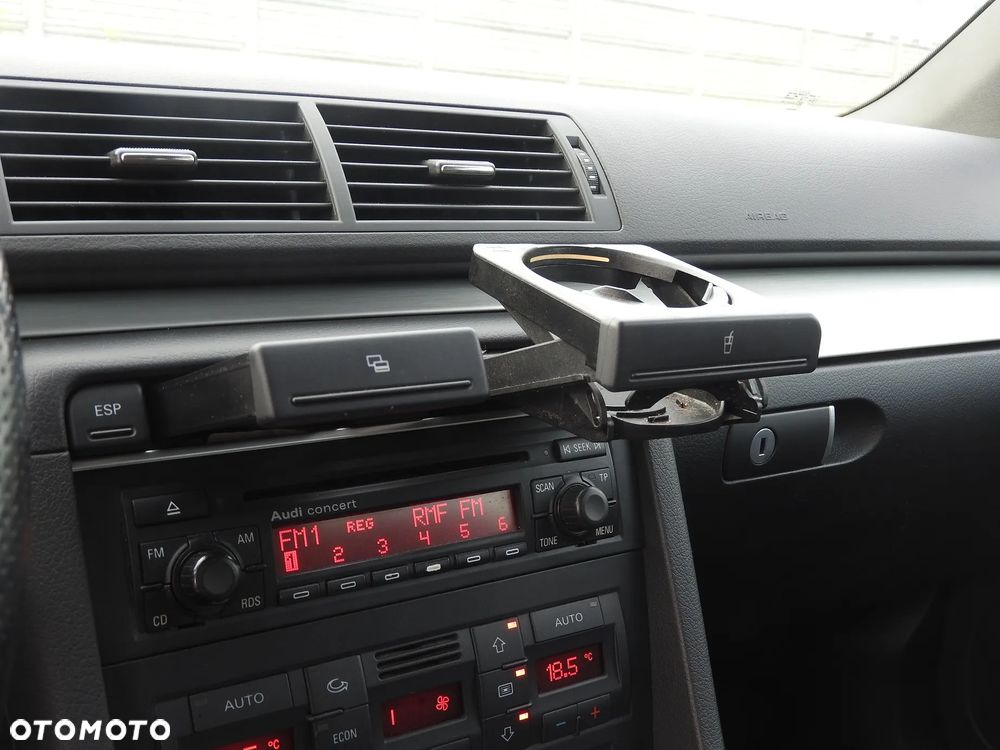 Audi A4 Avant 1.8T - 21
