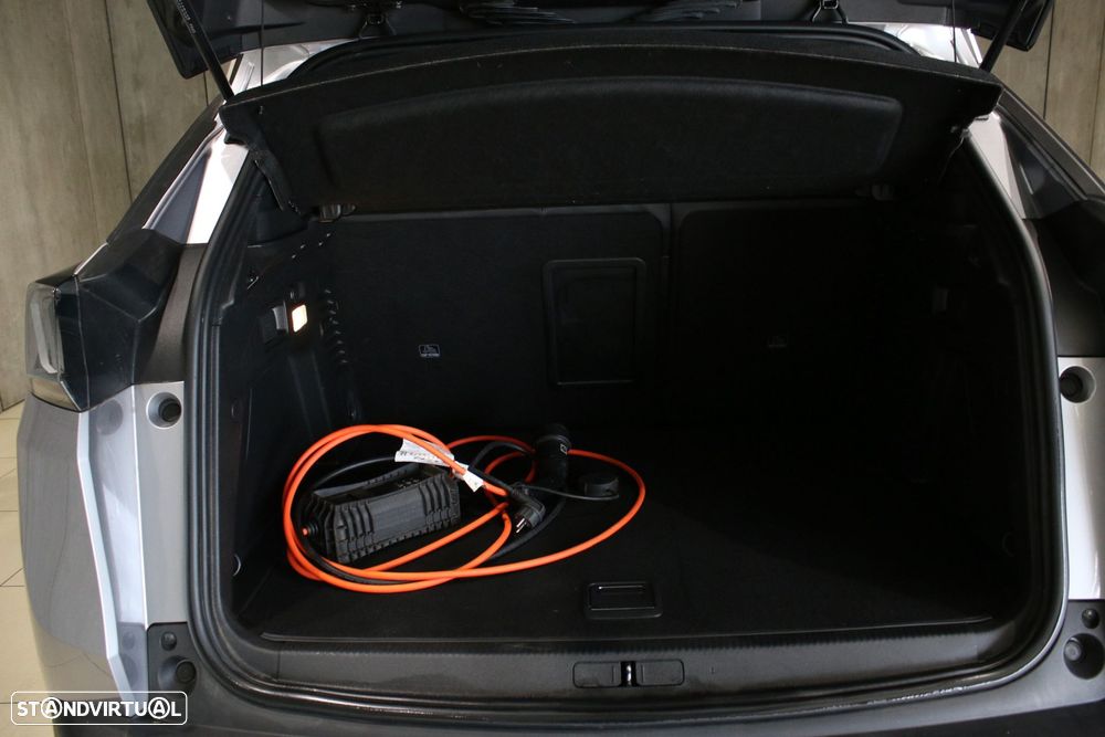 Peugeot 3008 1.6 Hybrid Allure Pack e-EAT8 - 34