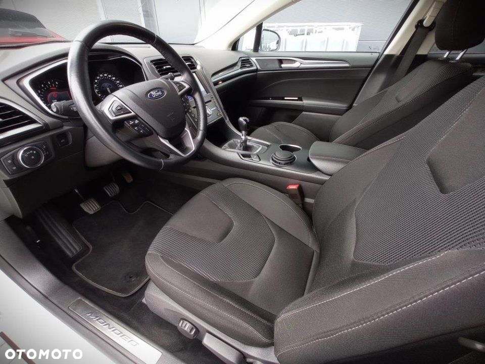 Ford Mondeo - 11