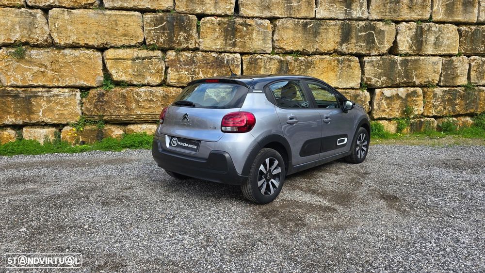 Citroën C3 1.2 PureTech Shine - 2