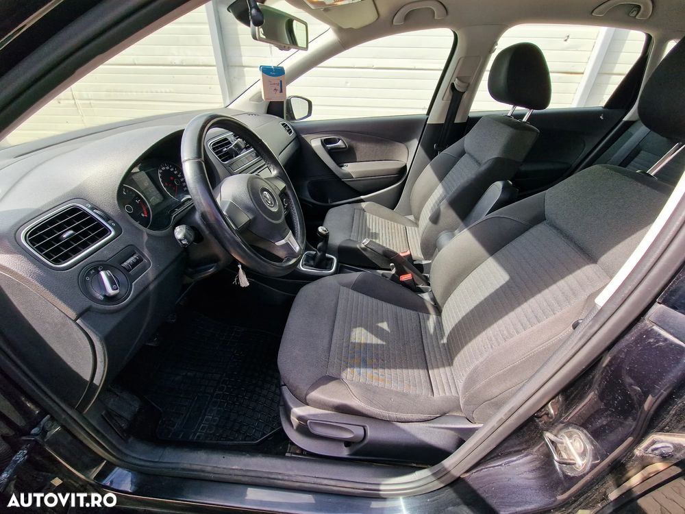 Volkswagen Polo - 15