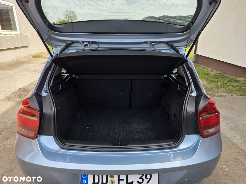 BMW Seria 1 116i - 11
