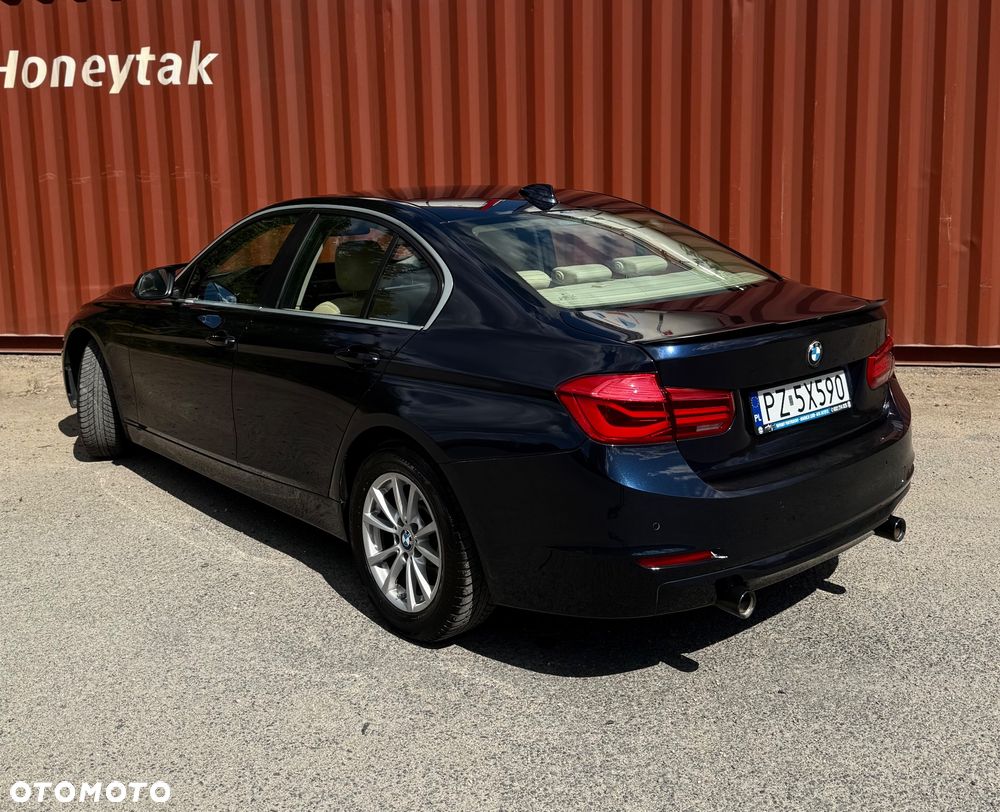 BMW Seria 3 318d Luxury Line - 4