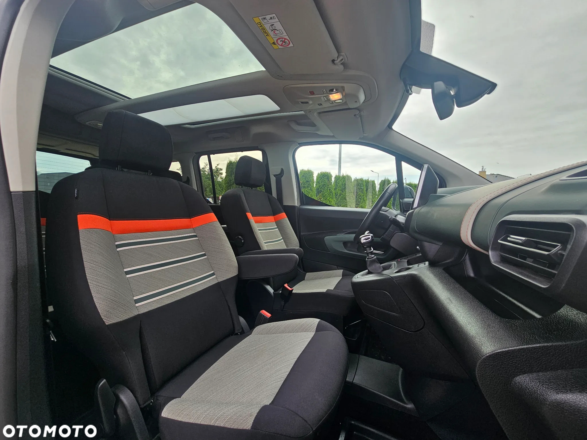 Citroën Berlingo M 1.2 PureTech Shine S&S - 8