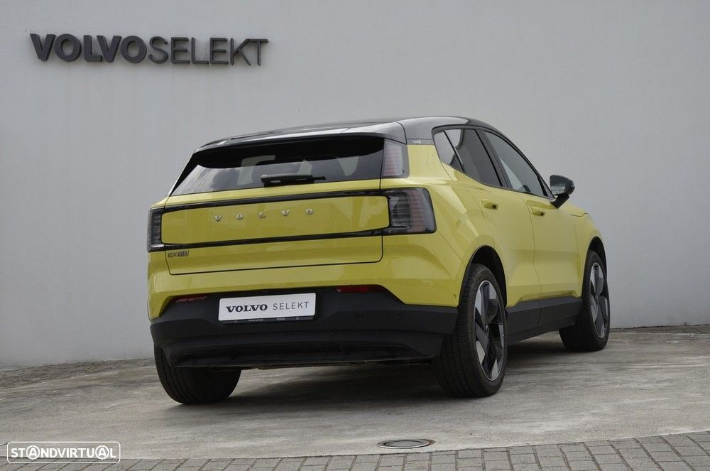 Volvo EX30 69 kWh Single Motor Extended Range Ultra - 29
