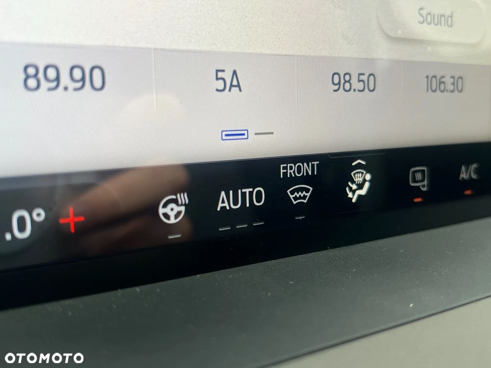 Ford Transit Courier BEV Trend - 18