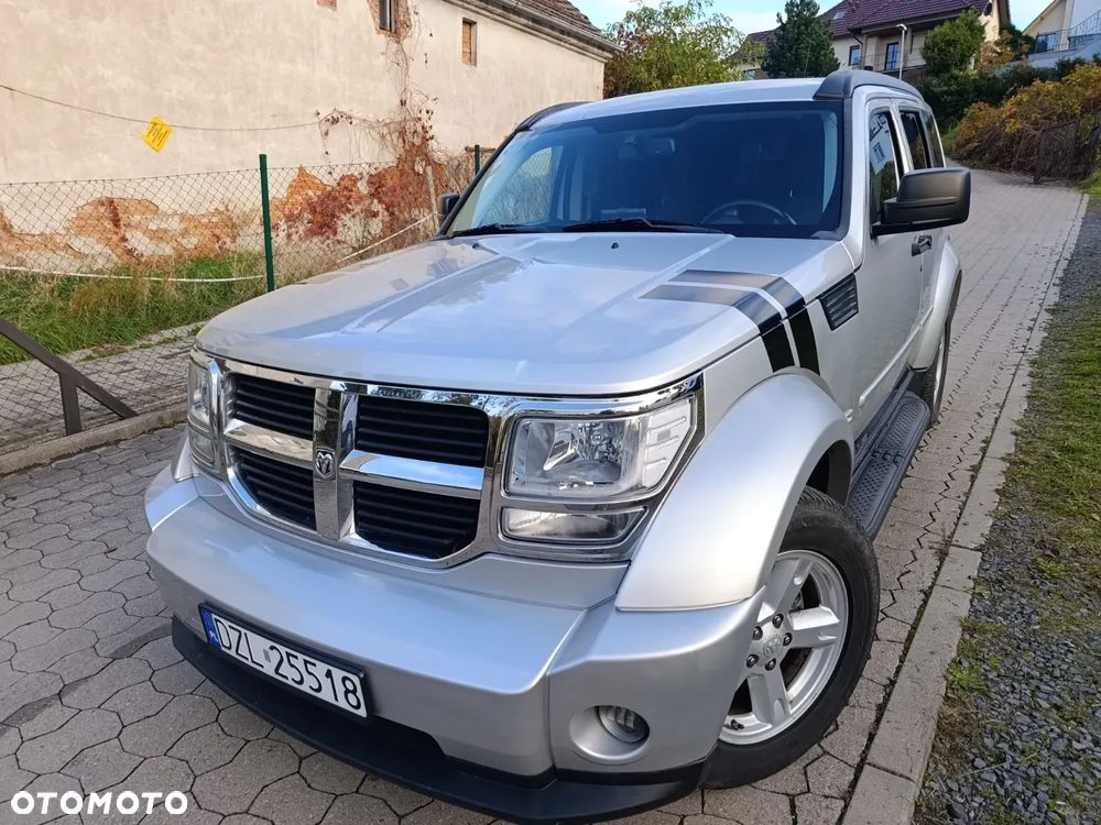 Dodge Nitro 3.7 V6 SLT 4WD - 1
