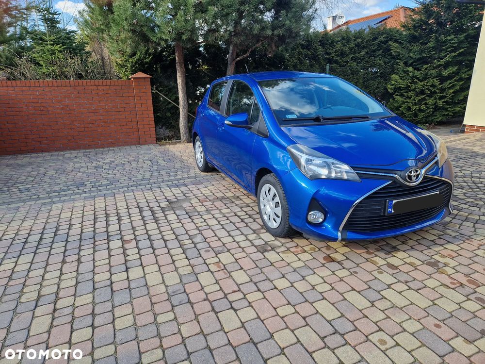 Toyota Yaris 1.33 Premium - 2