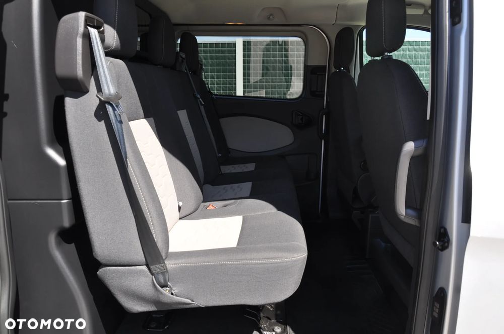 Ford TRANSIT CUSTOM 170 KM M6 Limited DCiV 290 L2 5 osobowy Brygadowy Krajowy I Właściciel Serwisowany Drzwi przesuwne z dwóch stron - 23