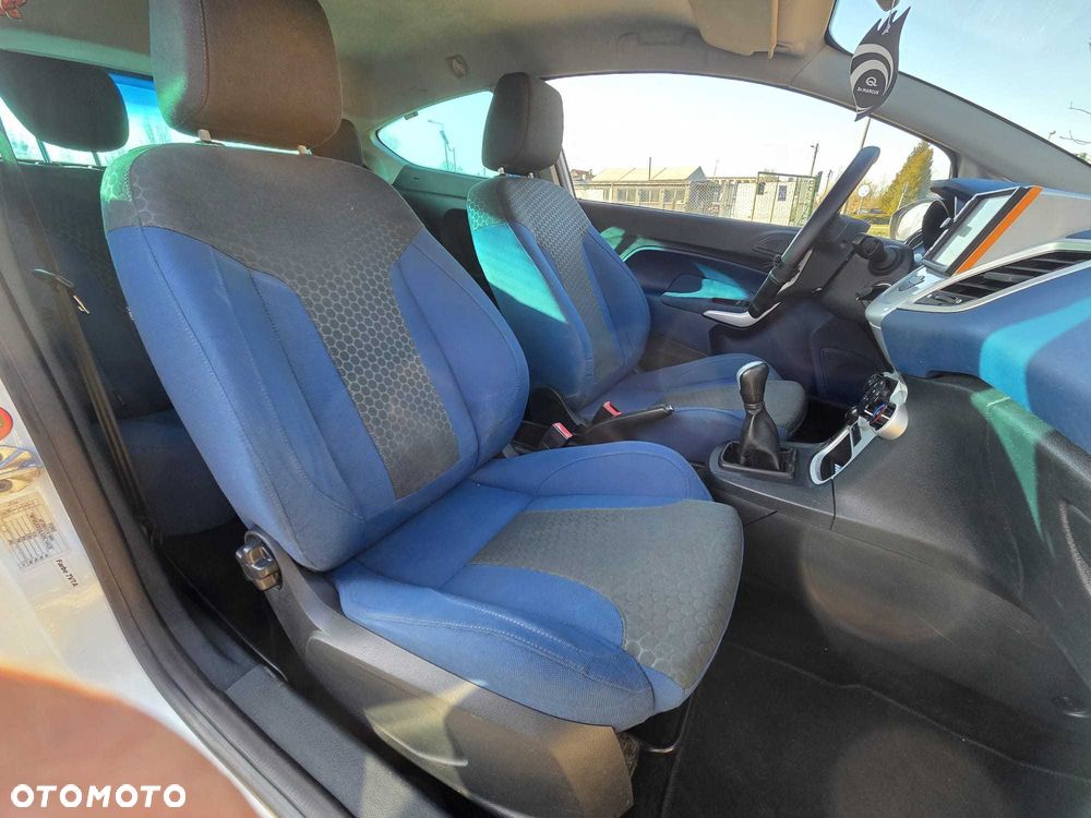 Ford Fiesta - 7