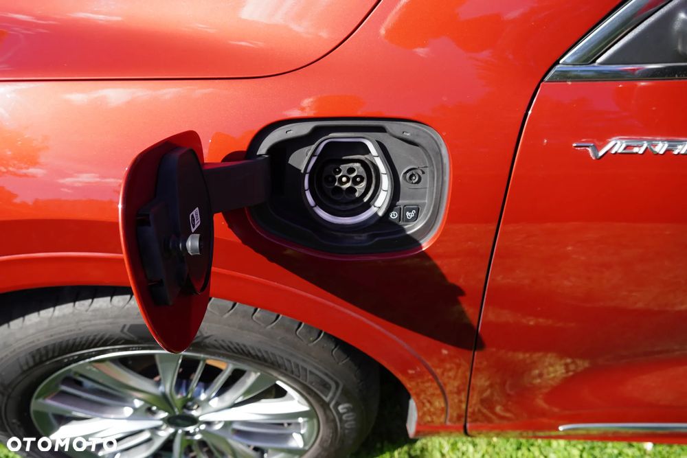 Ford Kuga 2.5P PHEV FWD Vignale - 6