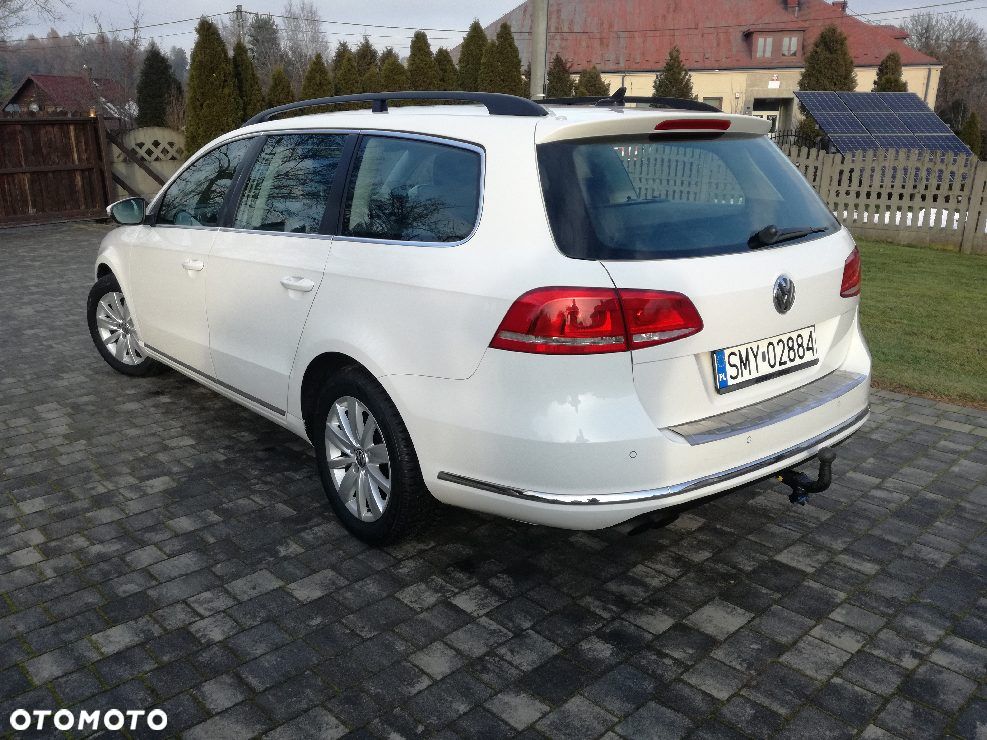 Volkswagen Passat 2.0 TDI Comfortline DSG - 2
