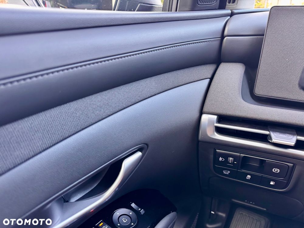 Hyundai Tucson - 16