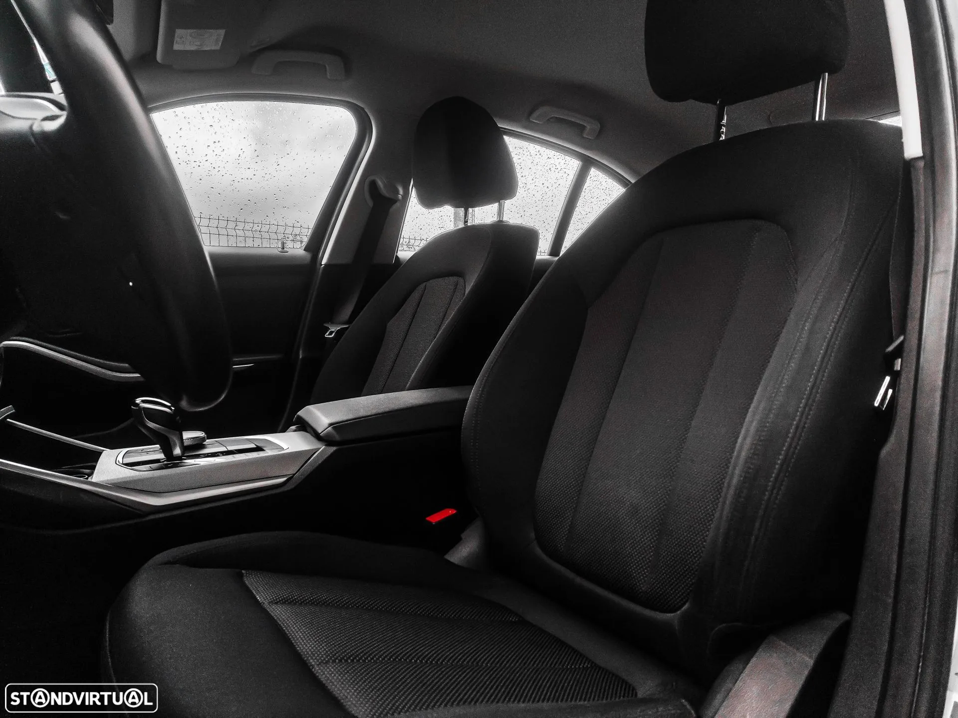 BMW 330 e Auto - 9