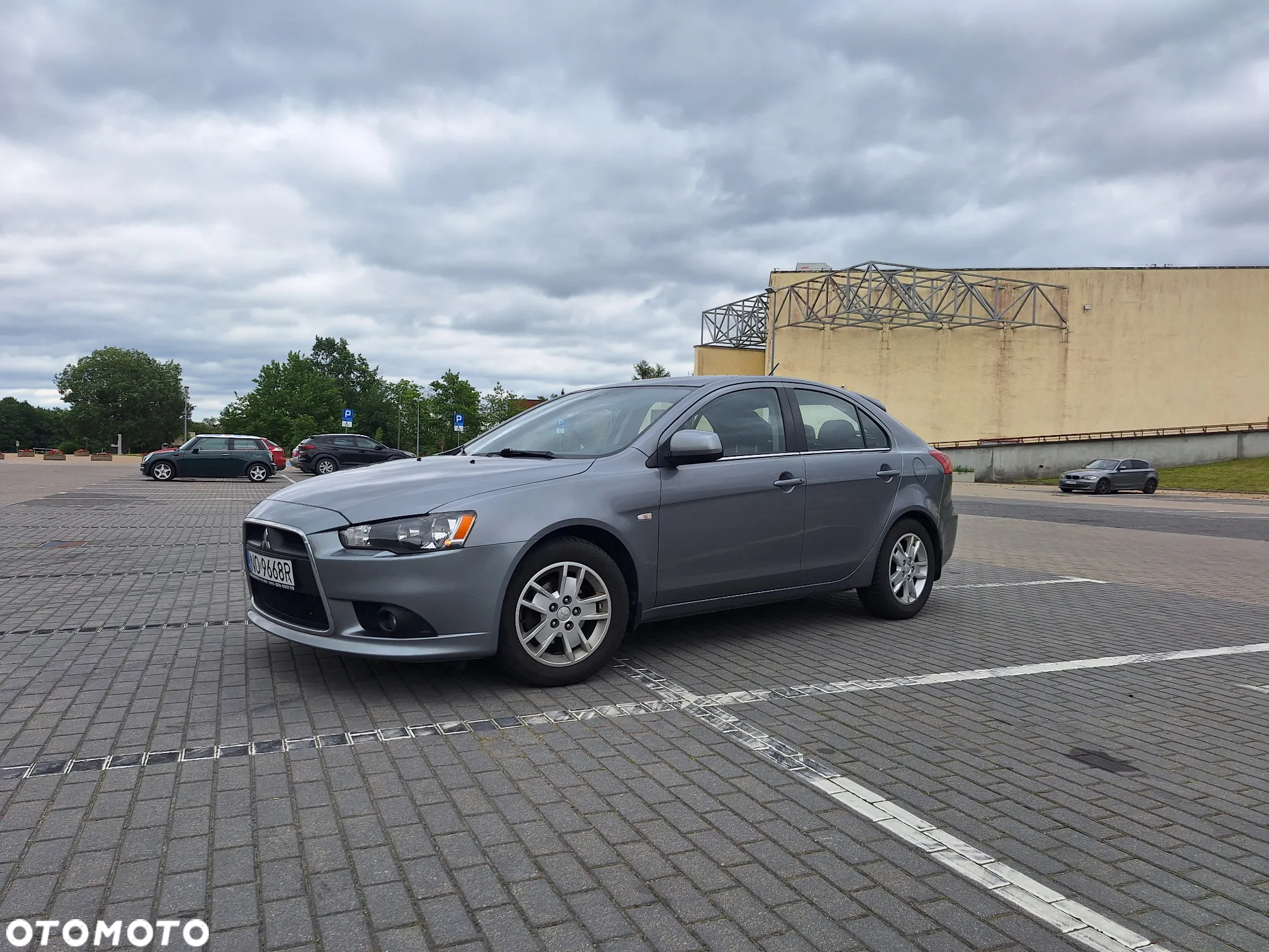 Mitsubishi Lancer - 9