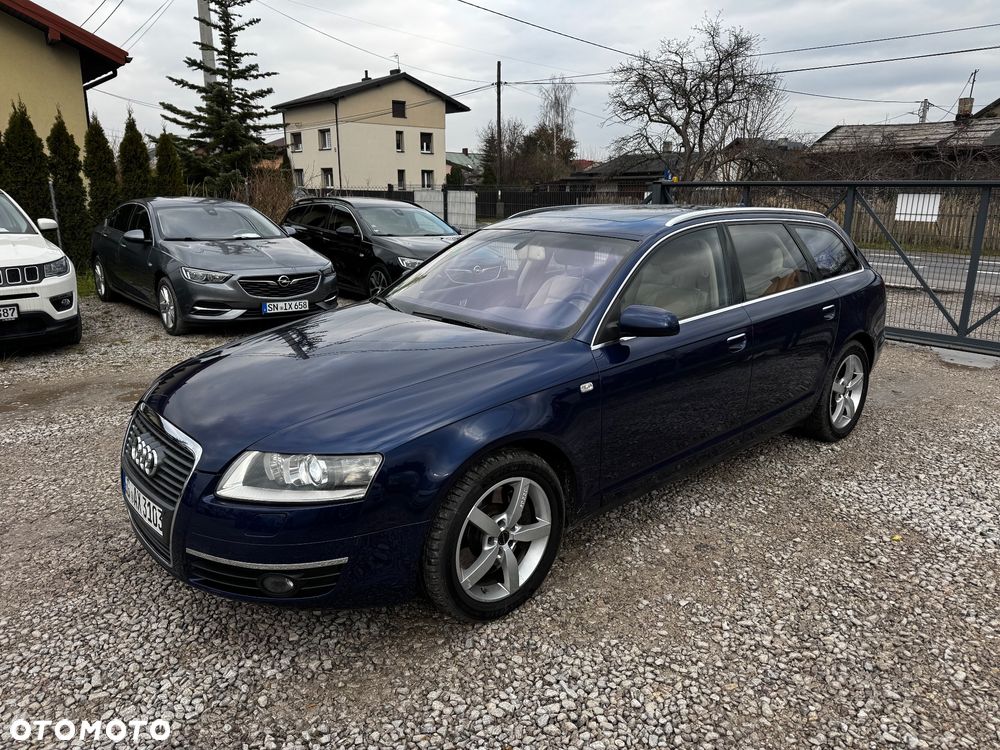 Audi A6 Avant 4.2 quattro tiptronic - 14
